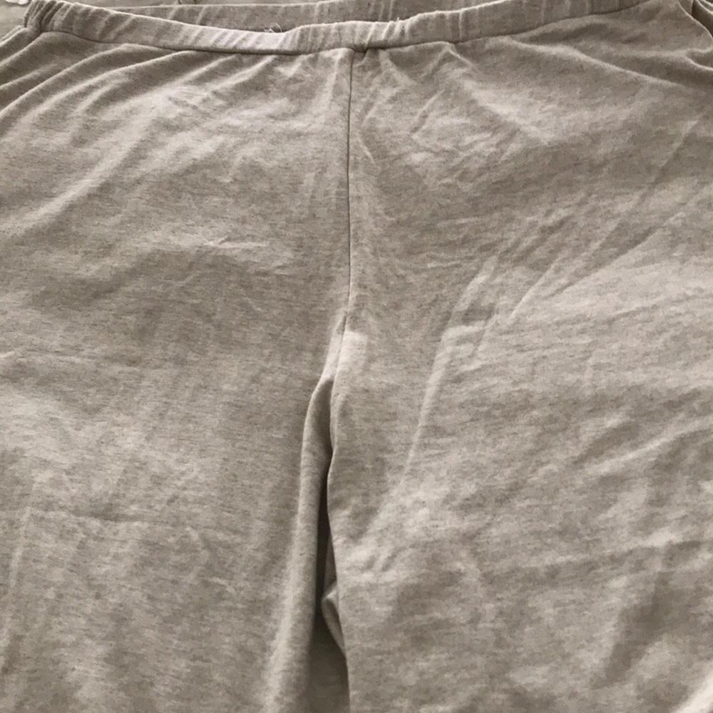 Josephine Chaus stretch pants. Large - Picture 5 of 5